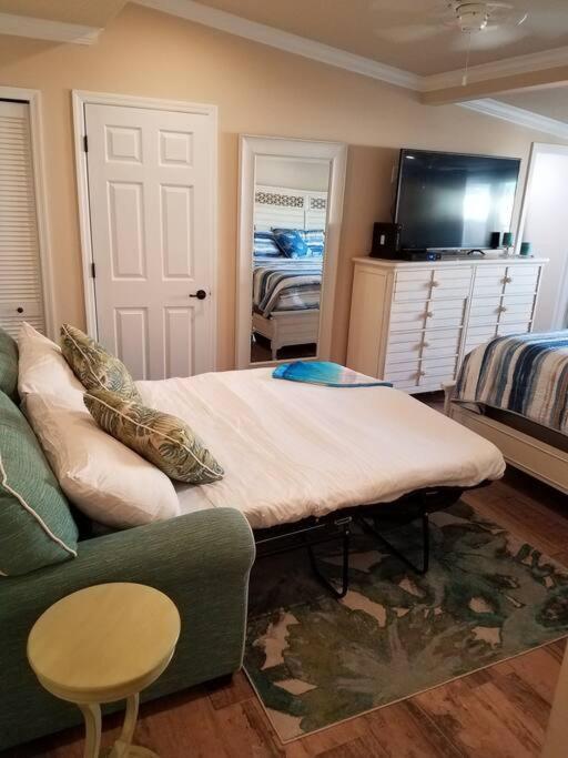 Bahamian Cottage - Heated Pool Walk To The Beach Cocoa Beach Exterior foto