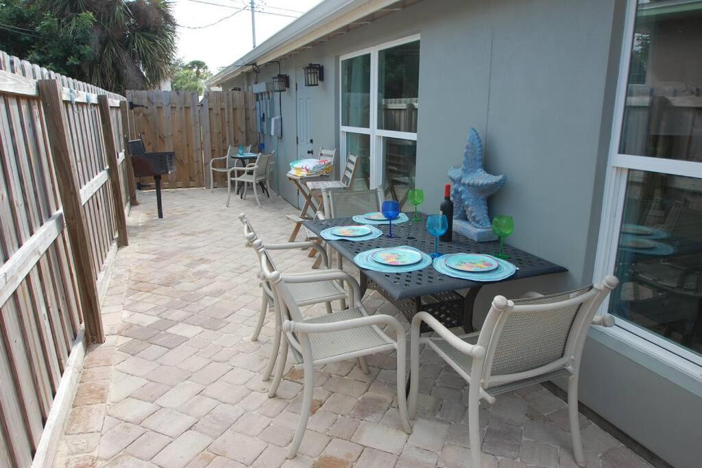 Bahamian Cottage - Heated Pool Walk To The Beach Cocoa Beach Exterior foto